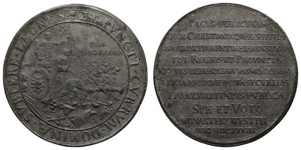 bis 1799 Münster Stadt  (1648) Medaille von Engelbert Ketteler auf den Frieden von Münster im Rahmen des Westfälischen Friedenskongresses und speziell den Spanisch-Niederländischen Frieden am 31. Januar, Av.: Pax mit Füllhorn und Äskulapstab fährt in einer von zwei Löwen gezogenen Biga über Armaturen nach rechts, Rv.: zehn Zeilen Schrift, späterer Abguss, vermutlich Zinn, der Friede von Münster beendete den Achtzigjährigen Krieg zwischen Spanien und der Republik der Sieben Vereinigten Niederlande sowie den Dreißigjährigen Krieg, mit altem Sammlungstütchen  Deth./Ord. vergl. 27 PiN vergl. 96 40.05 g. ss