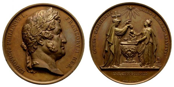 ab 1800 Frankreich Louis Philippe I., 1830-1848 Bronzemedaille 1841 von L.M. Petit, auf die Taufe seines Enkels Louis Philippe Albert d'Orléans, Graf von Paris, Av.: Erhabenes Brustbild mit Lorbeerkranz rechts, Rv.: Lutetia hält den Täufling über den Taufstein, darauf ein Salbgefäß steht, ihr gegenüber gießt Religio das Wasser der Hl. Taufe über den knienden und betenden Knaben. Über der Szene das Licht des Hl. Geistes in Gestalt einer Taube im Strahlenkranz, kl. Rf.  94.99 g. vz