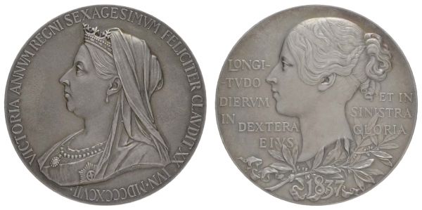 ab 1800 Großbritannien Victoria, 1837-1901 1897 Diamond Jubilee medal struck in silver, Av.: T. Brock's "Old Head" portrait of Queen left in veil and coronet, Rv.: Wyon's young portrait of Queen with olive branch below, beautifully toned  BHM 3506 83.22 g. vz-st