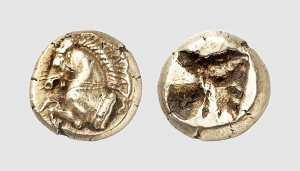 Ionia. Phocaea (?). 521-478 BC. EL Hecte (2.57g). Bodenstedt -; Classical Numismatic Group 2006 (151) lot 62. Very rare. Old cabinet tone. Perfectly centered and struck. Choice extremely fine. From a private collection
