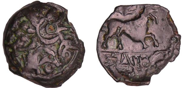 Carnutes - Bronze TAIIOC au lion à droite (60-40 av. J.-C.) A/ Tête sytilisée à droite.  R/ Lion passant à droite // TAIIOC (REF: LT.6314-BN.613-6316)