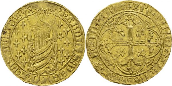 Charles VII, 1422-1461. Royal d'or ND (1431), Montélimar. Av. KAROLVS DEI - G - RA FRANCRV RE - X. Le roi debout tenant deux sceptres, sept lis de chaque côté. Rv. XPC VINCIT XPC REGNAT XPC INPERAT. Croix fleuronnée dans un quadrilobe fleurdelisé, accosté de quatre couronnelles. Dy. 455. AU. 3.72 g. TB-TTB