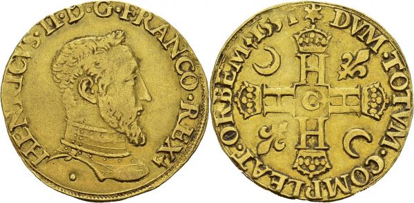 Henri II, 1547-1559. Double Henri d'or 1553 C, Saint-Lô. Av. HENRICVS II D G FRANCO REX. Buste à droite. Rv. DVM TOTVM COMPLEAT ORBEM. Croix formée de quatre H couronnés, cantonée de croissants en 1 et 4, et de lis en 2 et 3. Dy. 971. AU. 7.11 g. TB+