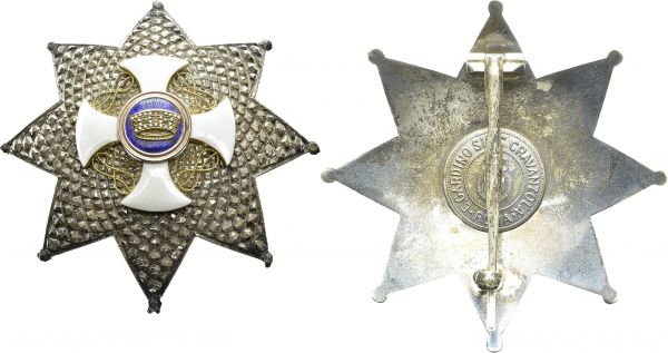 Order of the Crown of Italy (established 1868). Comander's 1st class set, including commander's badge in gold and enamel, 50x52.5 mm (without ring), and commander's star in silver with aplications in gold and enamel, manufacturer's mark (E. GARDINO SUCC. CRAVANZOLA. ROMA.) on back, 77.5 mm. Total (2). Gritzner p. 176-178; Klenau 5721, 5722. AU, AR. 15.40, 62.70 g. aXF