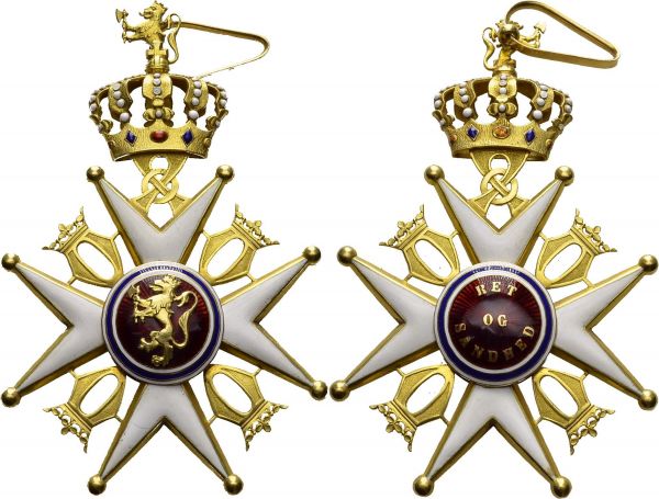 Order of St. Olav. Grand cross badge in gold (hallmark J. T. 750 on ring), 2nd type with lion above crown (1906-1937), 61x96 mm (without ring). Klenau 6281. AU. 32.62 g. XF
No ribbon.