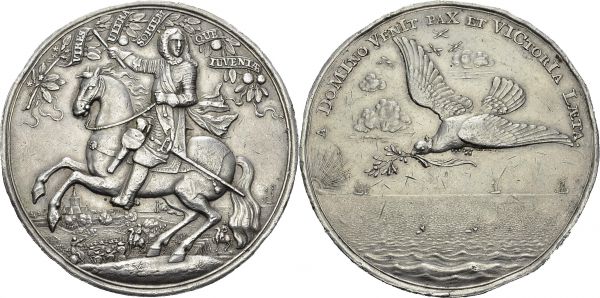 Silver medal 1674 (chronogrammatic) by C. Adolfszoon (?). 60.5 mm. The Peace of London. Obv. VIRES ULTRA SORTEM QVE IVENTAE. Prince William III of Holland horseback, the capture of Naarden in the background. Rev. A DOMINO VENIT PAX ET VICTORIA LAETA. Dove flying over the sea. Eimer 253. AR. 74.55 g. RR XF The Peace of London, or Treaty of Westminster, ended the Third Anglo-Dutch War, and led to the permanent possession of New York as an English colony.